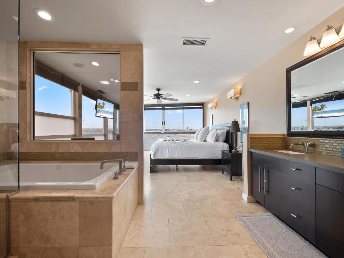 Stunning Bayfront Condo With Gorgeous Views, Garage, Massive Roof Deck & Ac - Dogs Welcome! San Diego Extérieur photo