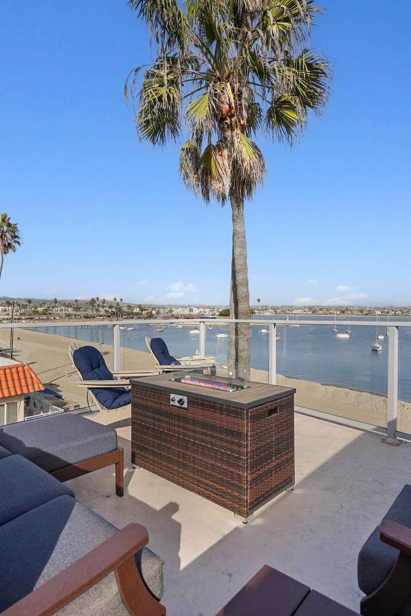 Stunning Bayfront Condo With Gorgeous Views, Garage, Massive Roof Deck & Ac - Dogs Welcome! San Diego Extérieur photo
